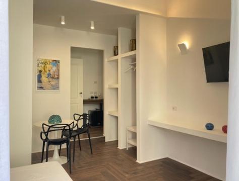 The Napolitaner - Duomo Suites Appartamento Napoli