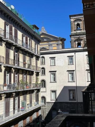 Appartamento The Napolitaner - Duomo Suites *